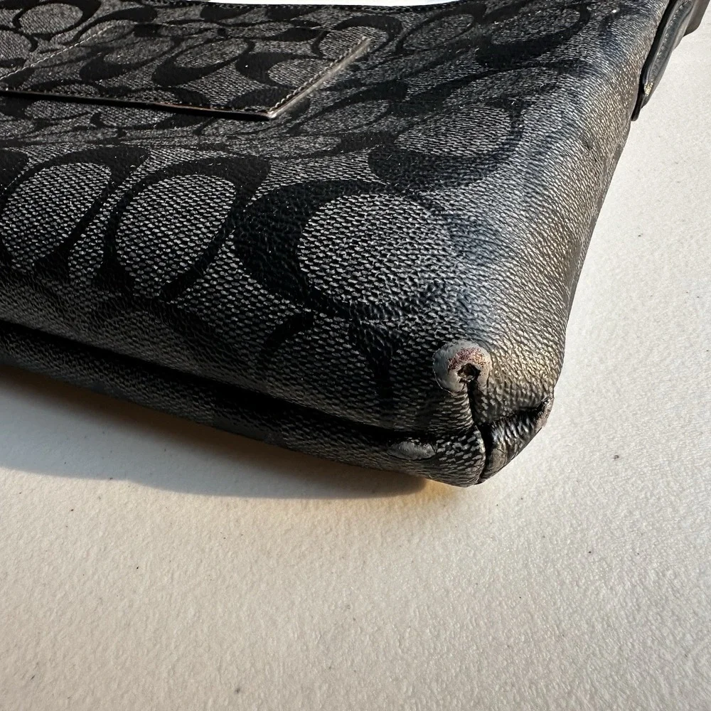Coach Signature East West Pop Up Crossbody Bag Purse Black & Gray - GUC